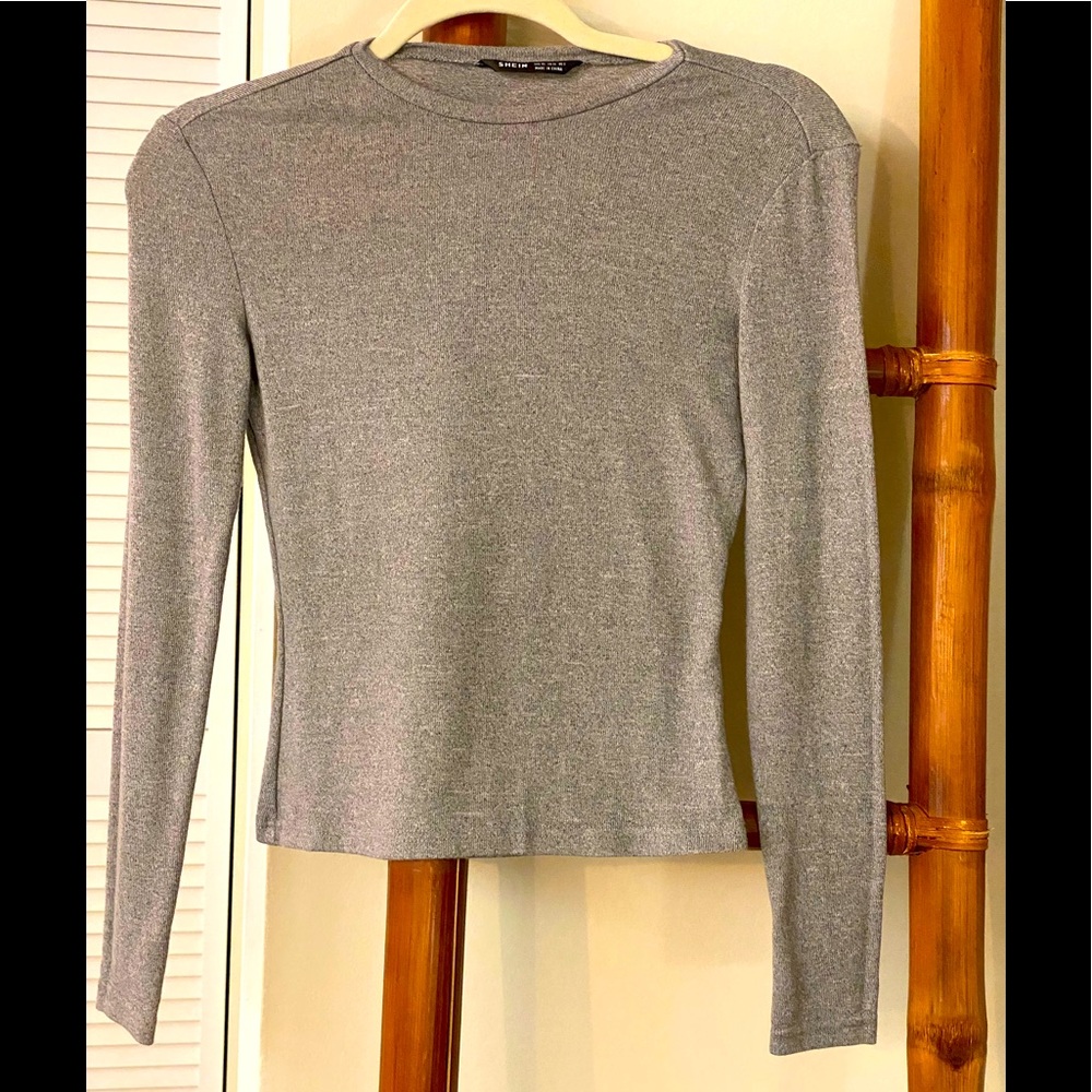 SHEIN GRAY LIGHTWEIGHT XS SWEATER
